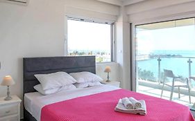 Breathtaking Seaview Studio In Athenian Riviera